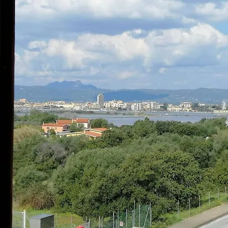 Blu Apartment: Vista Mare - Posizione Strategica Appartamento Olbia